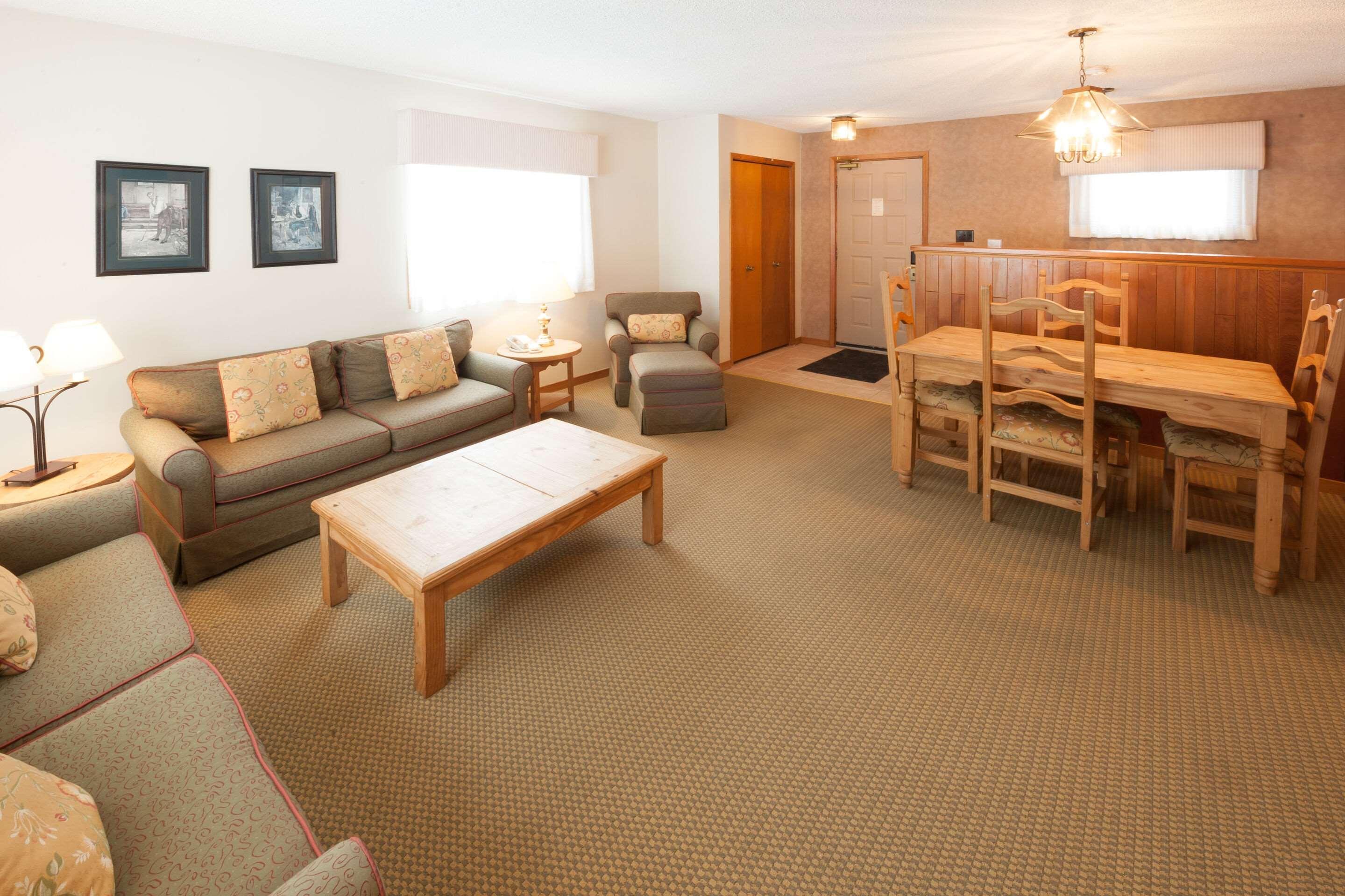 Pinestone Resort, Conference Centre, Spa & Golf Course Haliburton Eksteriør billede