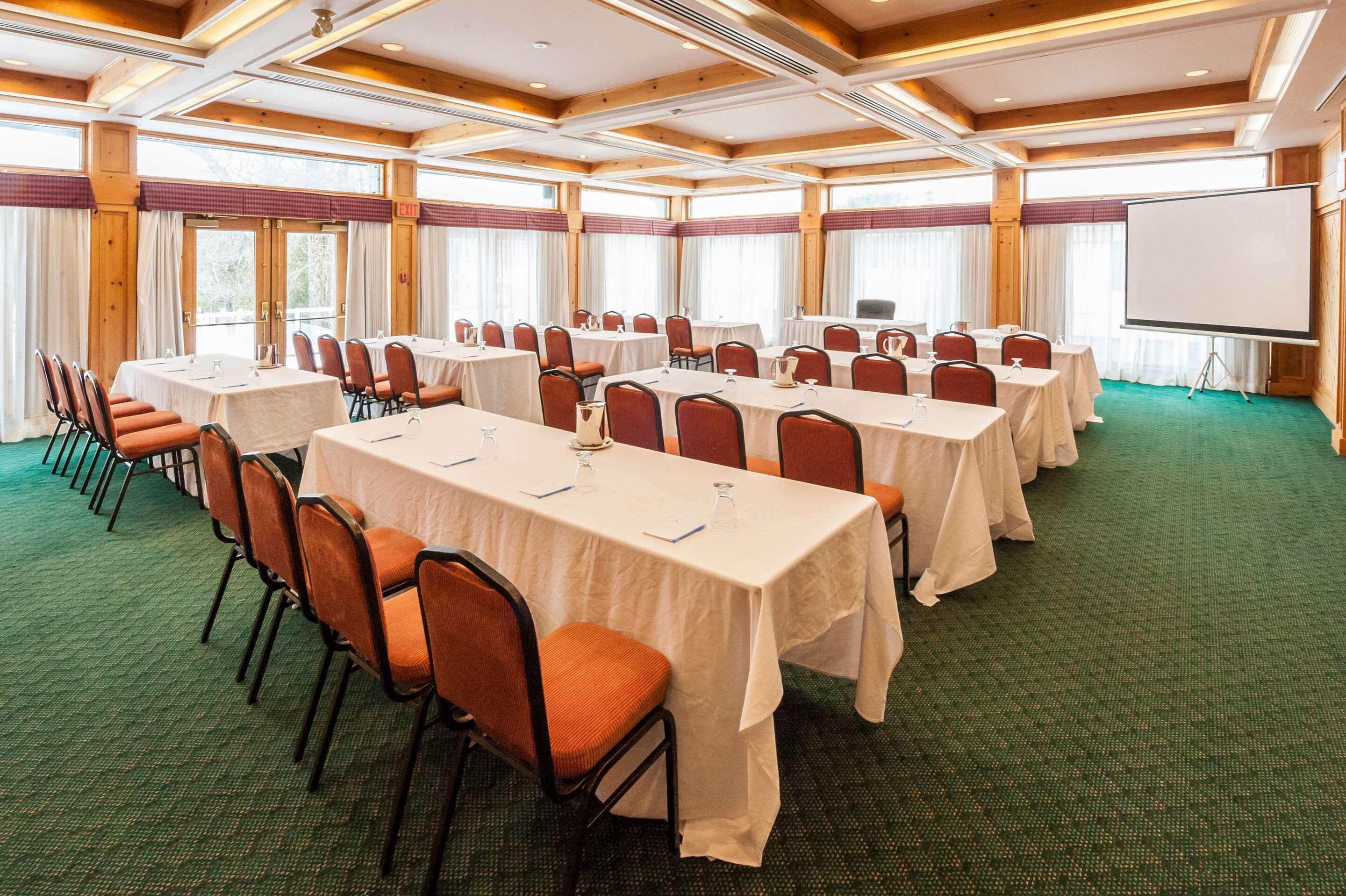 Pinestone Resort, Conference Centre, Spa & Golf Course Haliburton Eksteriør billede