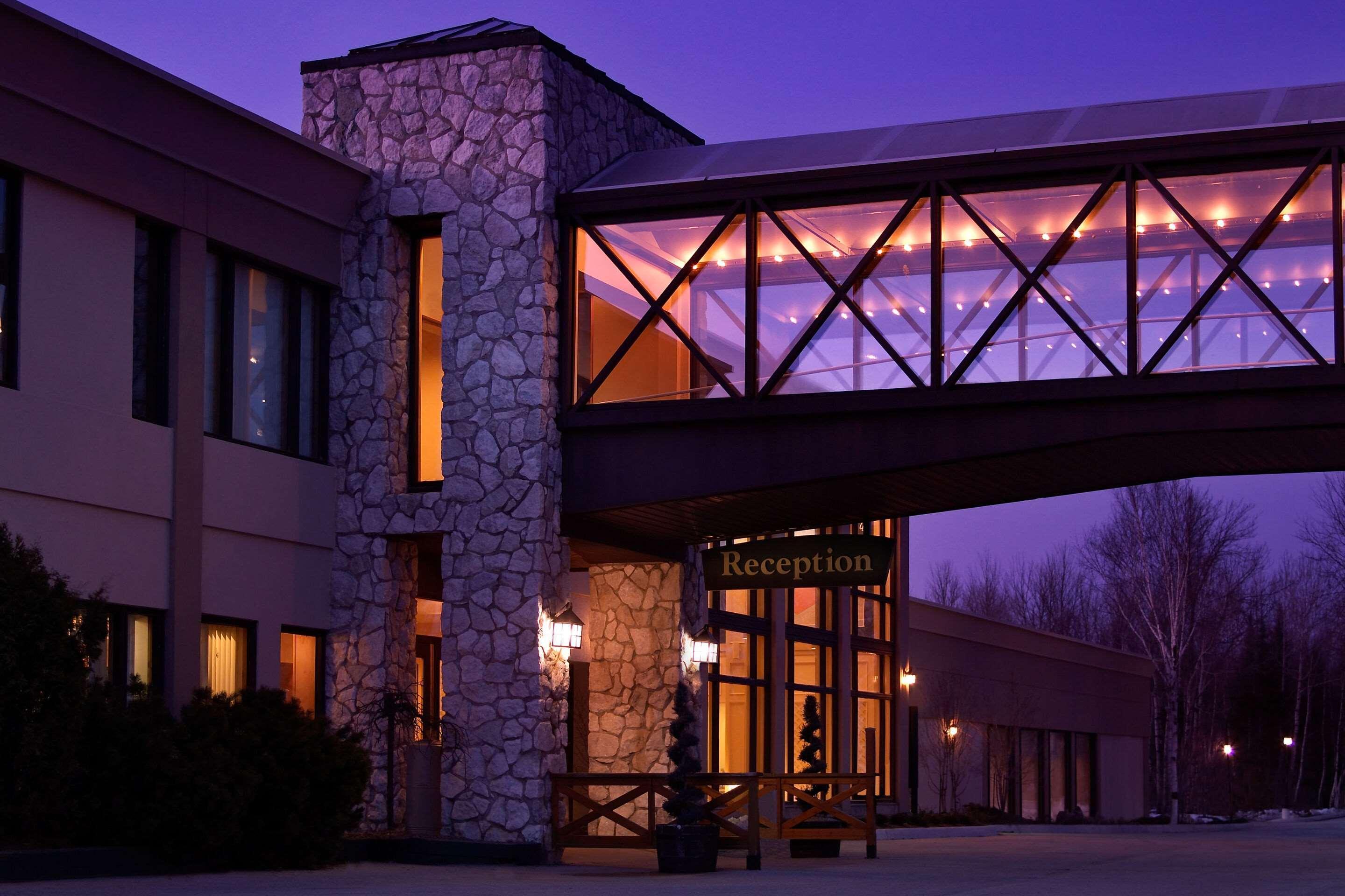 Pinestone Resort, Conference Centre, Spa & Golf Course Haliburton Eksteriør billede