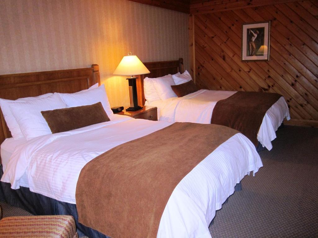 Pinestone Resort, Conference Centre, Spa & Golf Course Haliburton Værelse billede